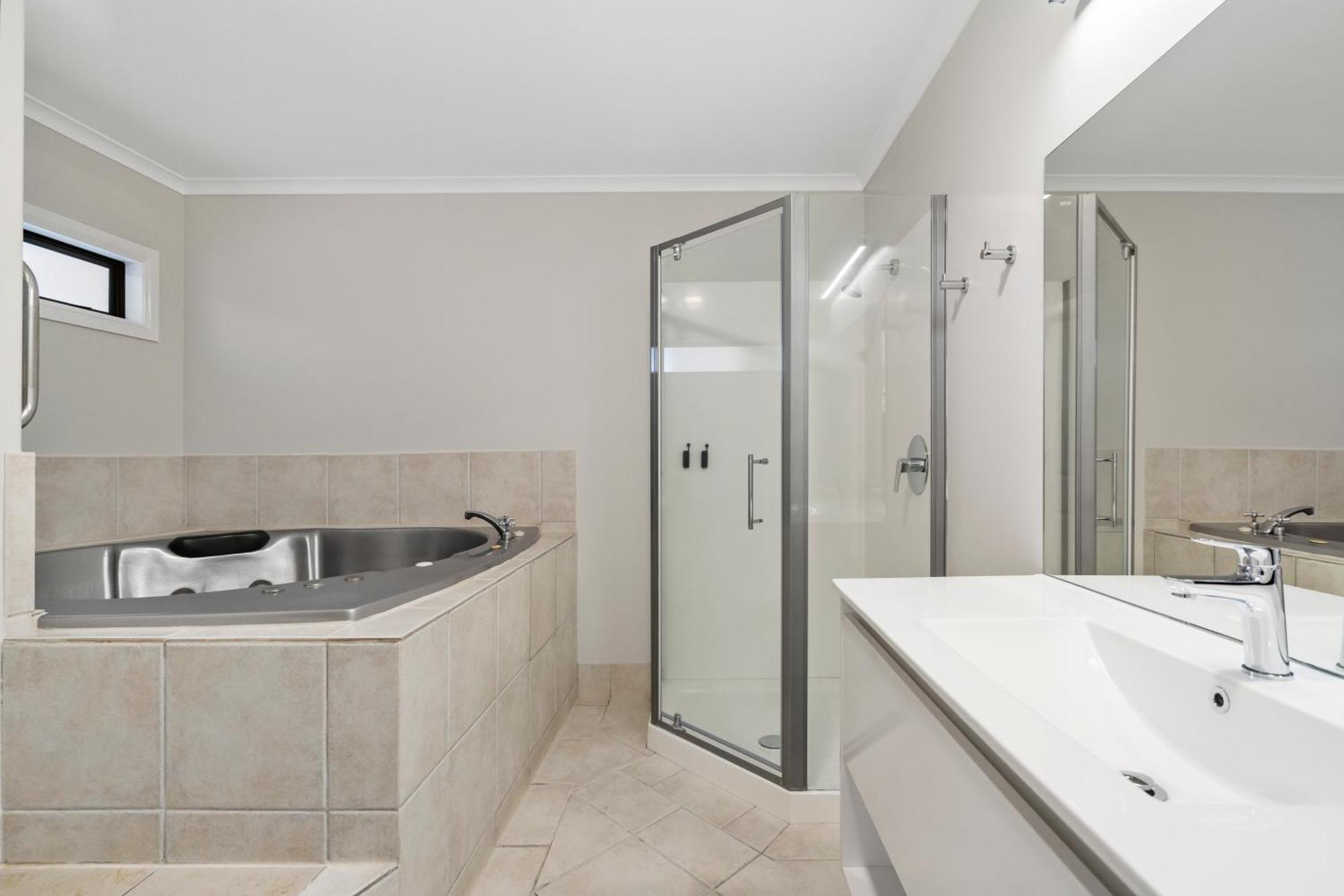 Stay 284 Rotorua - Refurbished Modern Accommodation الغرفة الصورة