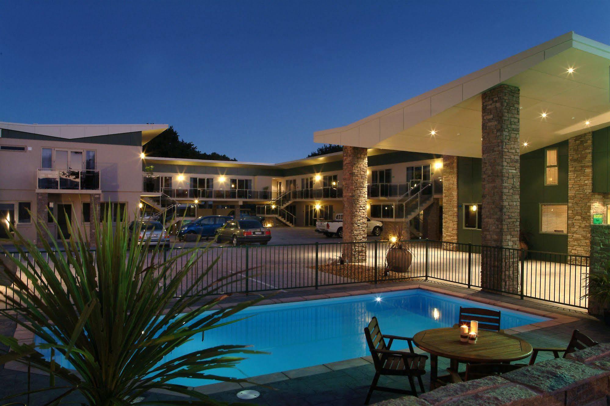 Stay 284 Rotorua - Refurbished Modern Accommodation المظهر الخارجي الصورة